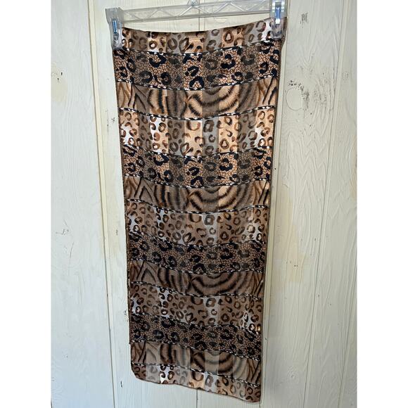 Leopard Scarf Womens One Size OS Satin Chiffon Animal Print Metallic Subtle Gold - Picture 3 of 4